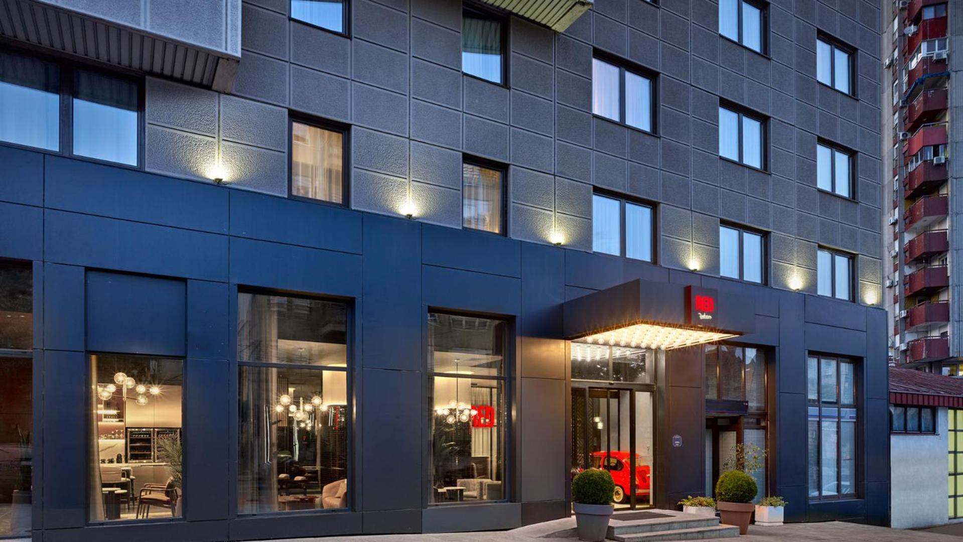 Radisson Red Belgrade Hotel Exterior foto
